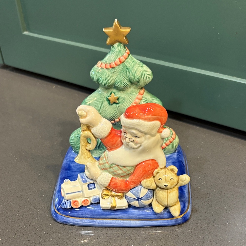 Vintage Fitz and Floyd napkin holder